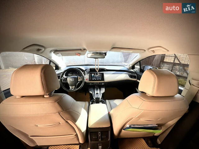 Красный Хонда Клерити, объемом двигателя 1.5 л и пробегом 226 тыс. км за 15600 $, фото 37 на Automoto.ua