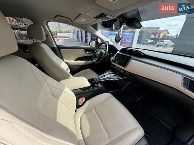 Красный Хонда Клерити, объемом двигателя 1.5 л и пробегом 85 тыс. км за 17500 $, фото 10 на Automoto.ua