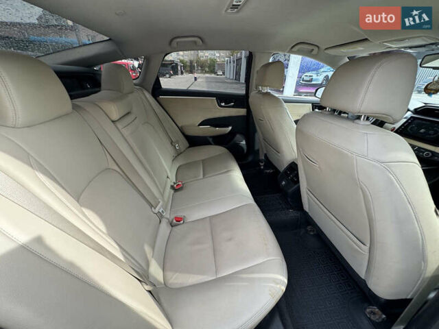 Красный Хонда Клерити, объемом двигателя 1.5 л и пробегом 85 тыс. км за 17500 $, фото 12 на Automoto.ua