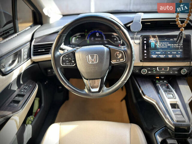 Красный Хонда Клерити, объемом двигателя 1.5 л и пробегом 226 тыс. км за 15600 $, фото 36 на Automoto.ua