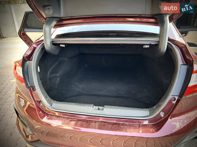 Красный Хонда Клерити, объемом двигателя 1.5 л и пробегом 226 тыс. км за 15600 $, фото 23 на Automoto.ua