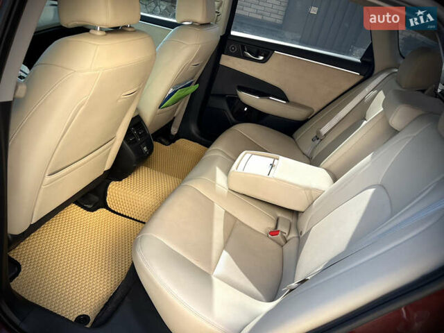 Красный Хонда Клерити, объемом двигателя 1.5 л и пробегом 226 тыс. км за 15600 $, фото 39 на Automoto.ua