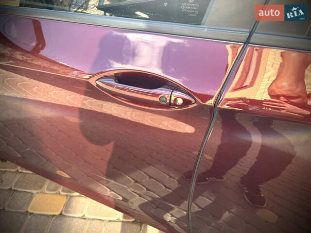 Красный Хонда Клерити, объемом двигателя 1.5 л и пробегом 226 тыс. км за 15600 $, фото 44 на Automoto.ua