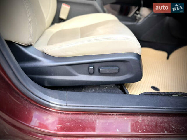 Красный Хонда Клерити, объемом двигателя 1.5 л и пробегом 226 тыс. км за 15600 $, фото 29 на Automoto.ua