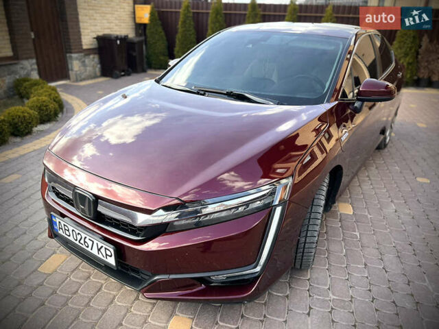 Красный Хонда Клерити, объемом двигателя 1.5 л и пробегом 226 тыс. км за 15600 $, фото 4 на Automoto.ua