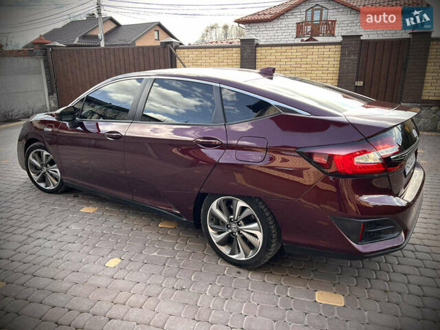 Красный Хонда Клерити, объемом двигателя 1.5 л и пробегом 226 тыс. км за 15600 $, фото 9 на Automoto.ua