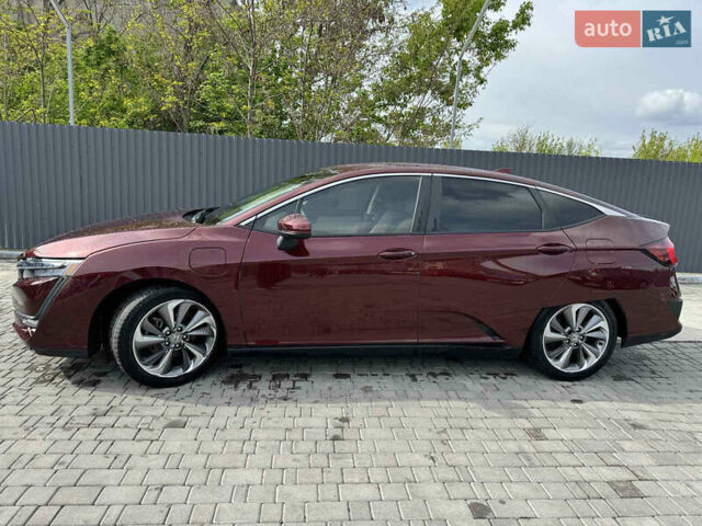 Красный Хонда Клерити, объемом двигателя 1.5 л и пробегом 85 тыс. км за 17500 $, фото 4 на Automoto.ua