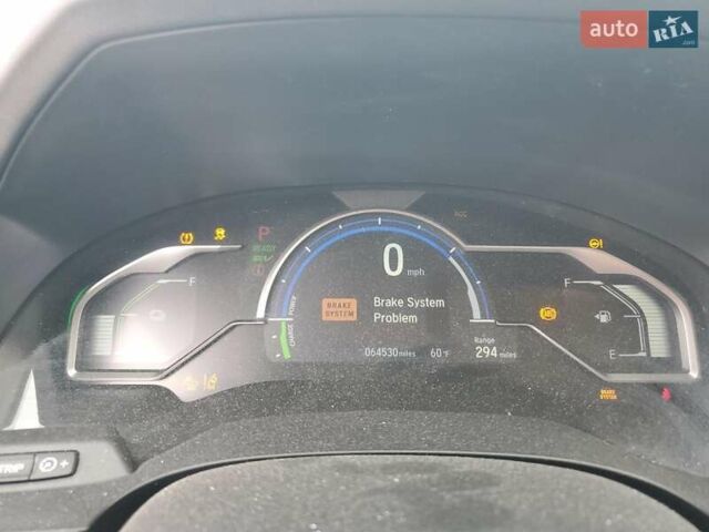 Красный Хонда Клерити, объемом двигателя 0 л и пробегом 107 тыс. км за 3000 $, фото 8 на Automoto.ua