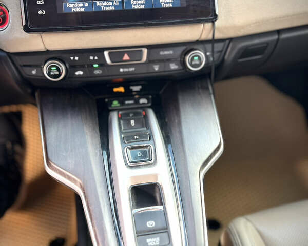 Красный Хонда Клерити, объемом двигателя 1.5 л и пробегом 226 тыс. км за 15600 $, фото 34 на Automoto.ua