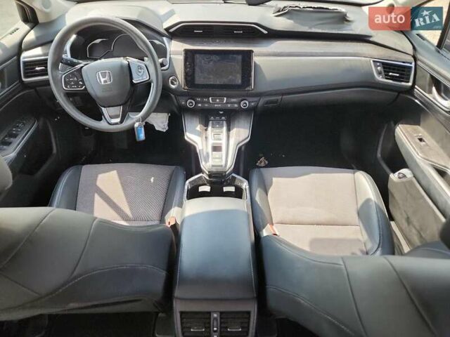 Хонда Клерити, объемом двигателя 0 л и пробегом 128 тыс. км за 3000 $, фото 7 на Automoto.ua