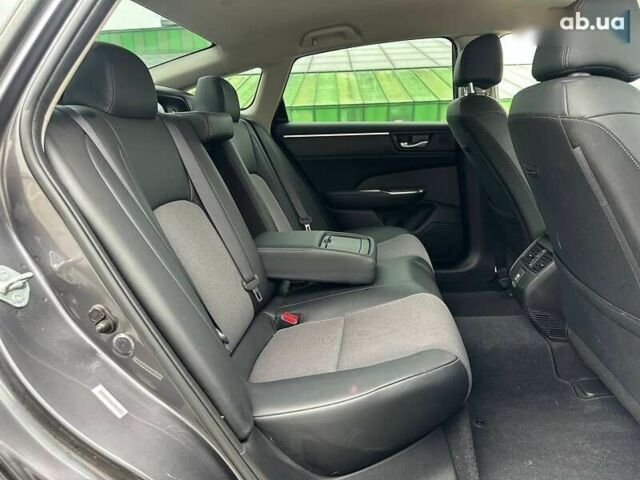 Хонда Клериті, об'ємом двигуна 0 л та пробігом 106 тис. км за 16990 $, фото 9 на Automoto.ua