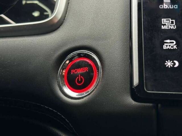 Хонда Клериті, об'ємом двигуна 0 л та пробігом 106 тис. км за 16990 $, фото 24 на Automoto.ua