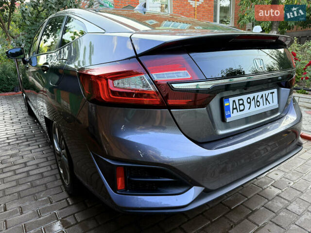 Серый Хонда Клерити, объемом двигателя 1.5 л и пробегом 161 тыс. км за 18100 $, фото 5 на Automoto.ua