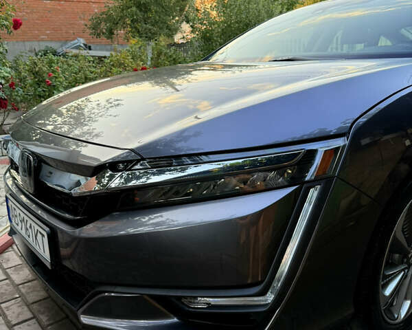 Серый Хонда Клерити, объемом двигателя 1.5 л и пробегом 161 тыс. км за 18100 $, фото 19 на Automoto.ua