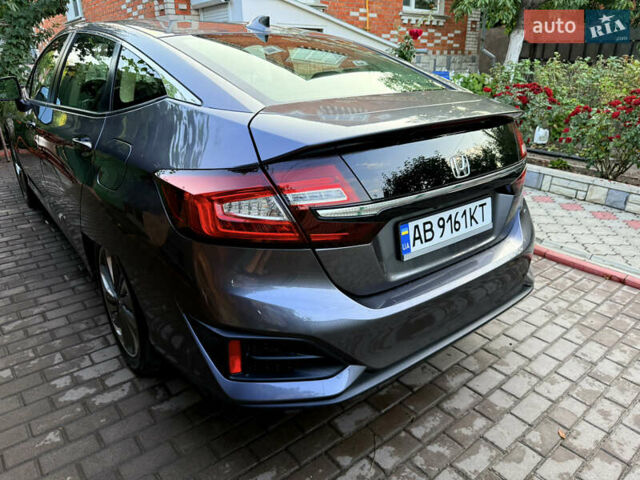 Серый Хонда Клерити, объемом двигателя 1.5 л и пробегом 161 тыс. км за 18100 $, фото 14 на Automoto.ua