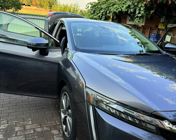 Серый Хонда Клерити, объемом двигателя 1.5 л и пробегом 161 тыс. км за 18100 $, фото 8 на Automoto.ua