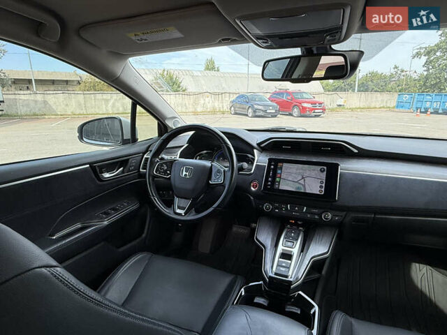 Серый Хонда Клерити, объемом двигателя 1.5 л и пробегом 76 тыс. км за 18600 $, фото 16 на Automoto.ua