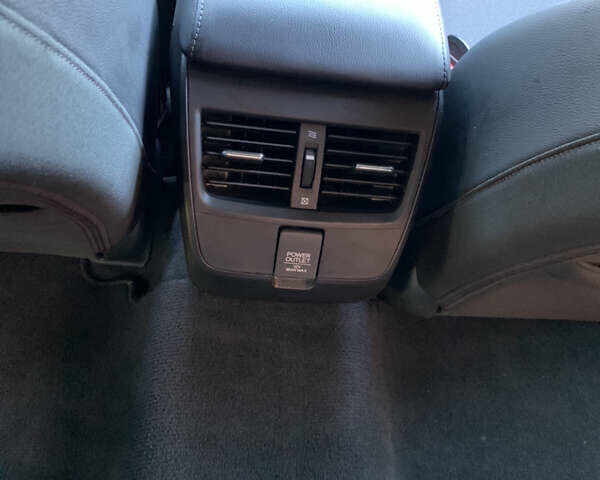 Сірий Хонда Клериті, об'ємом двигуна 1.5 л та пробігом 105 тис. км за 19300 $, фото 9 на Automoto.ua