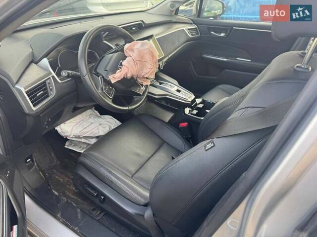 Серый Хонда Клерити, объемом двигателя 1.5 л и пробегом 34 тыс. км за 11000 $, фото 7 на Automoto.ua