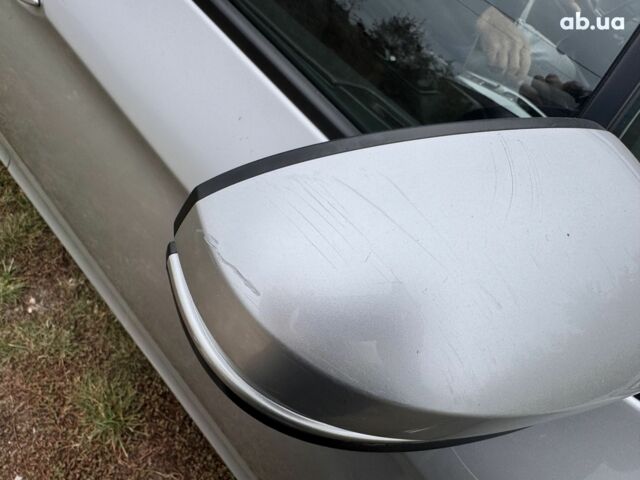 Серый Хонда Клерити, объемом двигателя 1.5 л и пробегом 87 тыс. км за 19200 $, фото 14 на Automoto.ua