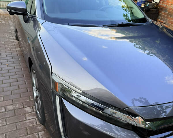 Серый Хонда Клерити, объемом двигателя 1.5 л и пробегом 161 тыс. км за 18100 $, фото 7 на Automoto.ua