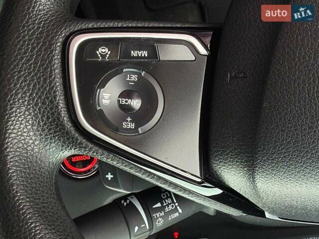 Серый Хонда Клерити, объемом двигателя 1.5 л и пробегом 159 тыс. км за 15900 $, фото 28 на Automoto.ua