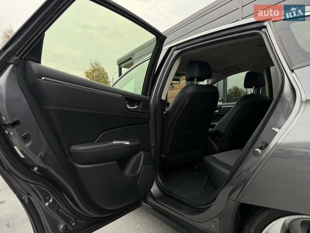 Серый Хонда Клерити, объемом двигателя 1.5 л и пробегом 159 тыс. км за 15900 $, фото 38 на Automoto.ua