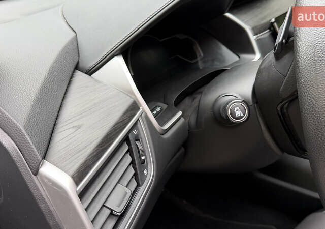 Сірий Хонда Клериті, об'ємом двигуна 1.5 л та пробігом 67 тис. км за 19000 $, фото 48 на Automoto.ua