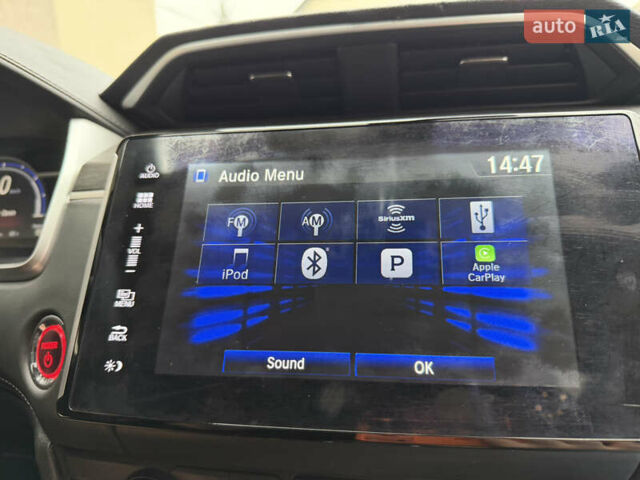 Сірий Хонда Клериті, об'ємом двигуна 1.5 л та пробігом 67 тис. км за 19000 $, фото 57 на Automoto.ua