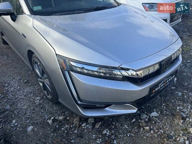 Серый Хонда Клерити, объемом двигателя 1.5 л и пробегом 183 тыс. км за 15800 $, фото 12 на Automoto.ua