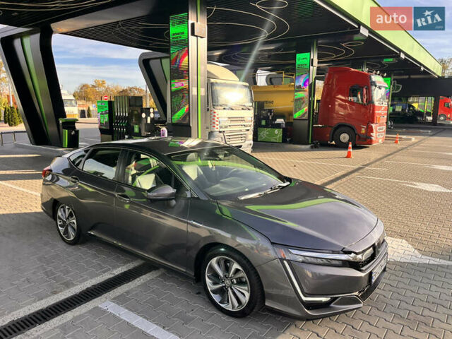 Серый Хонда Клерити, объемом двигателя 1.5 л и пробегом 118 тыс. км за 18000 $, фото 23 на Automoto.ua