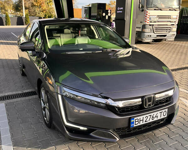 Серый Хонда Клерити, объемом двигателя 1.5 л и пробегом 118 тыс. км за 18000 $, фото 26 на Automoto.ua