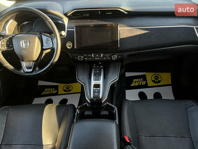 Сірий Хонда Клериті, об'ємом двигуна 1.5 л та пробігом 208 тис. км за 17200 $, фото 8 на Automoto.ua