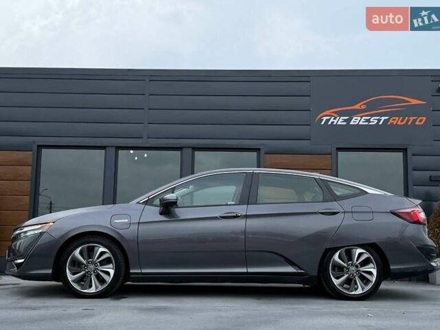 Серый Хонда Клерити, объемом двигателя 1.5 л и пробегом 159 тыс. км за 15900 $, фото 7 на Automoto.ua