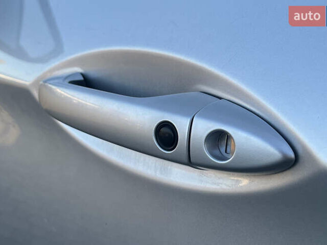 Сірий Хонда Клериті, об'ємом двигуна 1.5 л та пробігом 208 тис. км за 17200 $, фото 21 на Automoto.ua