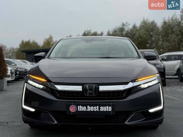 Серый Хонда Клерити, объемом двигателя 1.5 л и пробегом 159 тыс. км за 15900 $, фото 59 на Automoto.ua