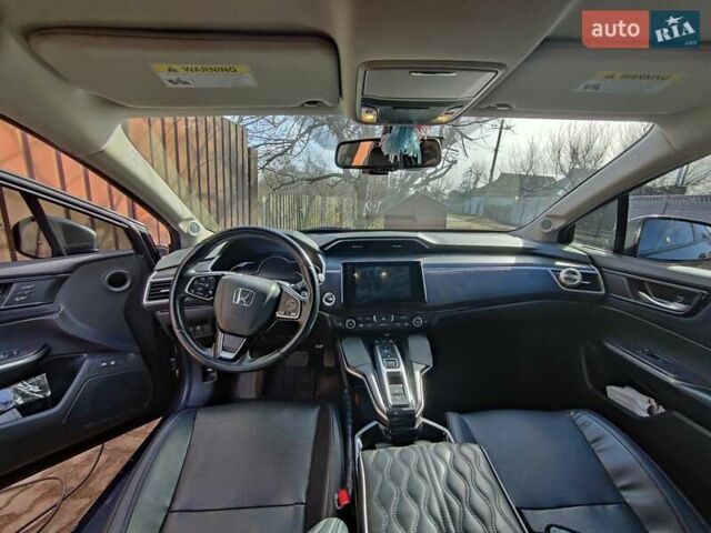 Сірий Хонда Клериті, об'ємом двигуна 1.5 л та пробігом 182 тис. км за 18900 $, фото 8 на Automoto.ua