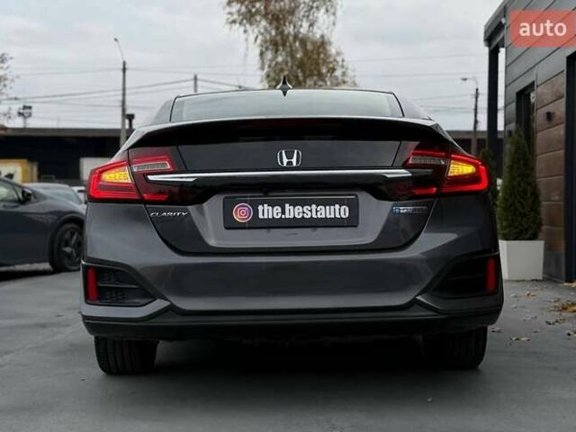 Серый Хонда Клерити, объемом двигателя 1.5 л и пробегом 159 тыс. км за 15900 $, фото 10 на Automoto.ua