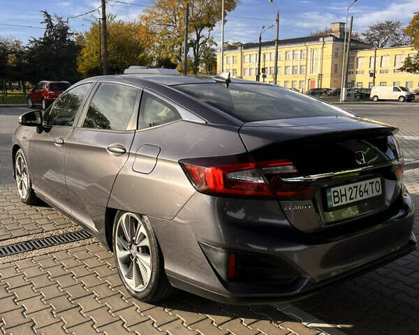 Серый Хонда Клерити, объемом двигателя 1.5 л и пробегом 118 тыс. км за 18000 $, фото 11 на Automoto.ua