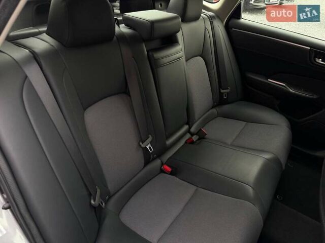 Серый Хонда Клерити, объемом двигателя 1.5 л и пробегом 159 тыс. км за 15900 $, фото 45 на Automoto.ua