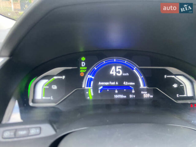 Серый Хонда Клерити, объемом двигателя 1.5 л и пробегом 184 тыс. км за 18000 $, фото 14 на Automoto.ua