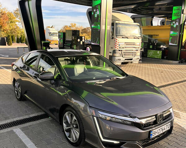 Серый Хонда Клерити, объемом двигателя 1.5 л и пробегом 118 тыс. км за 18000 $, фото 24 на Automoto.ua