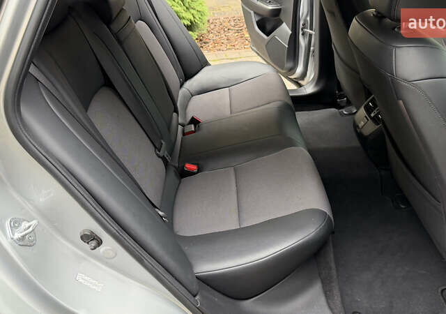 Сірий Хонда Клериті, об'ємом двигуна 1.5 л та пробігом 67 тис. км за 19000 $, фото 44 на Automoto.ua