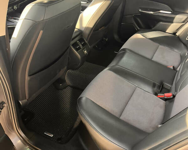 Серый Хонда Клерити, объемом двигателя 1.5 л и пробегом 118 тыс. км за 18000 $, фото 32 на Automoto.ua