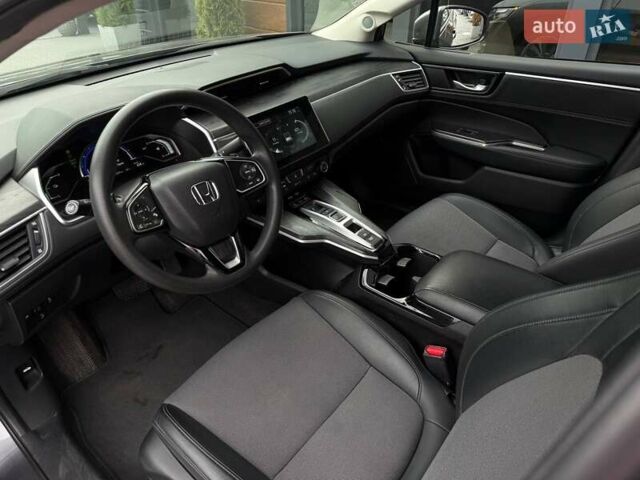 Серый Хонда Клерити, объемом двигателя 1.5 л и пробегом 159 тыс. км за 15900 $, фото 21 на Automoto.ua