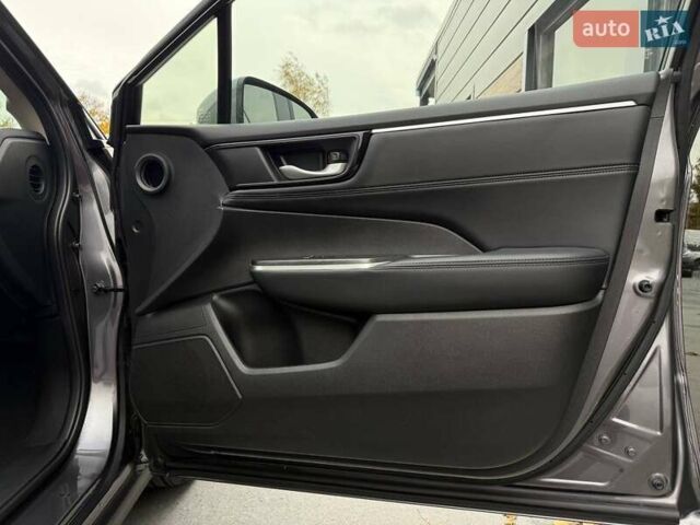 Серый Хонда Клерити, объемом двигателя 1.5 л и пробегом 159 тыс. км за 15900 $, фото 51 на Automoto.ua