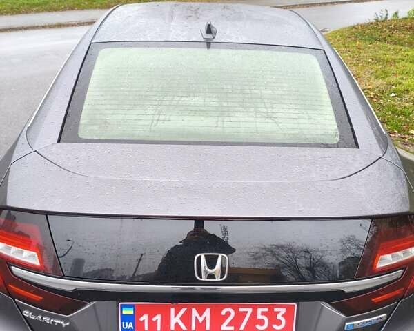 Серый Хонда Клерити, объемом двигателя 1.5 л и пробегом 103 тыс. км за 18200 $, фото 4 на Automoto.ua