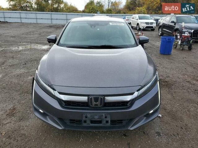 Серый Хонда Клерити, объемом двигателя 0 л и пробегом 224 тыс. км за 3000 $, фото 4 на Automoto.ua