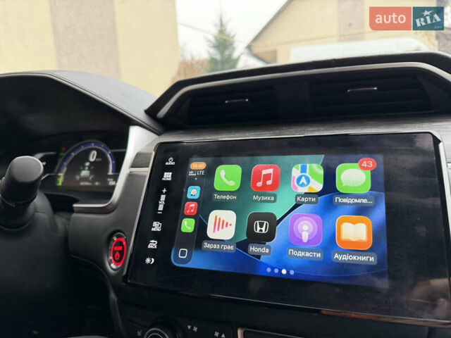 Сірий Хонда Клериті, об'ємом двигуна 1.5 л та пробігом 67 тис. км за 19000 $, фото 60 на Automoto.ua