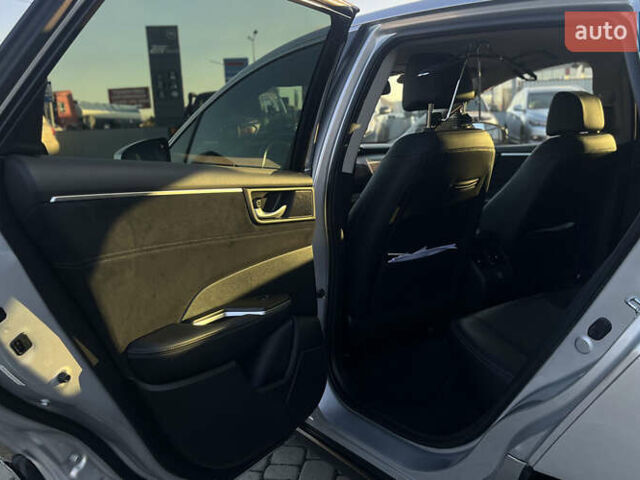 Сірий Хонда Клериті, об'ємом двигуна 1.5 л та пробігом 208 тис. км за 17200 $, фото 24 на Automoto.ua